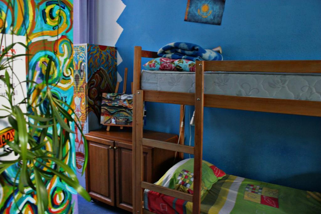 Magic Bus Kiev Hostel Kamer foto