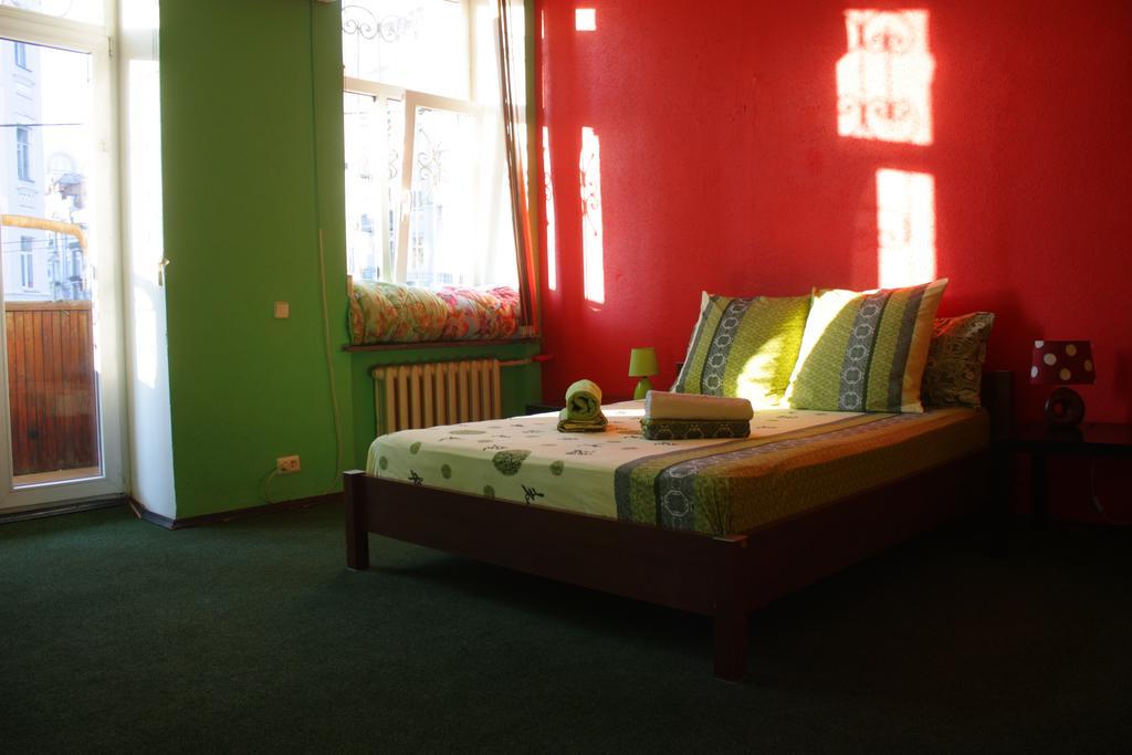 Magic Bus Kiev Hostel Kamer foto